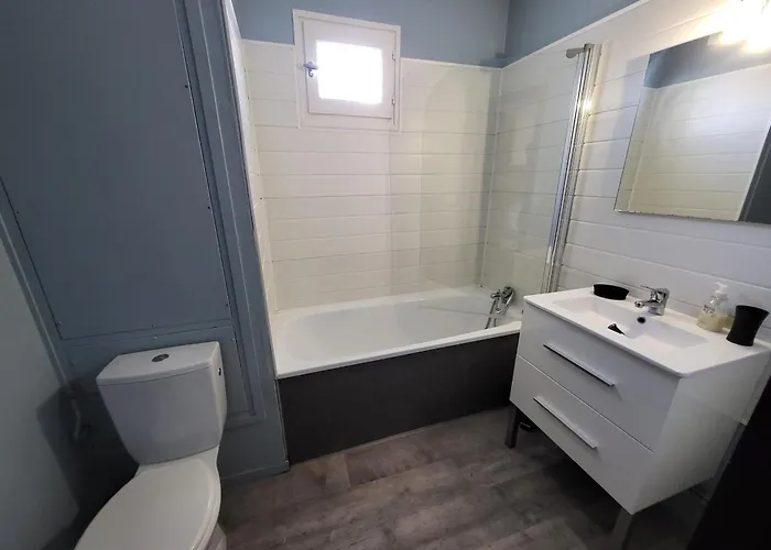 Rénové Sur Le Port Avec Terrasse Et Parking Privatifs, Animaux Acceptés - Fr-1-92-778 Appartamento Les Sables-dʼOlonne