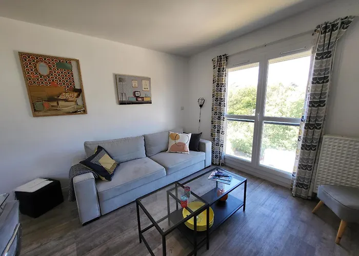 Rénové Sur Le Port Avec Terrasse Et Parking Privatifs, Animaux Acceptés - Fr-1-92-778 Les Sables-dʼOlonne