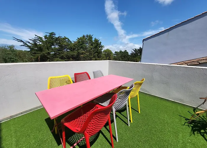 Rénové Sur Le Port Avec Terrasse Et Parking Privatifs, Animaux Acceptés - Fr-1-92-778 Appartamento